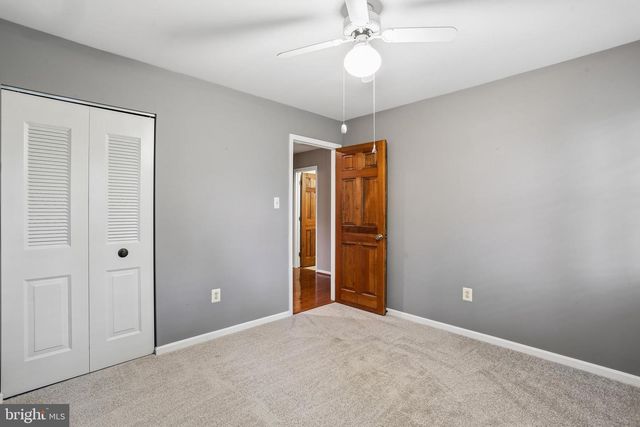 110 SUMMIT HALL RD, Gaithersburg, MD 20877