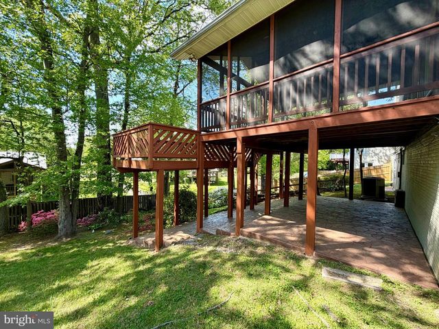 110 SUMMIT HALL RD, Gaithersburg, MD 20877