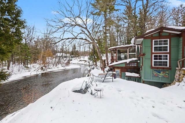 7774 E Saint Huberts Trail, Hesperia, MI 49421