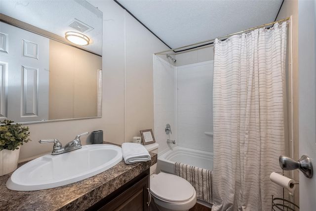 736 Road 7000, Cleveland, TX 77327