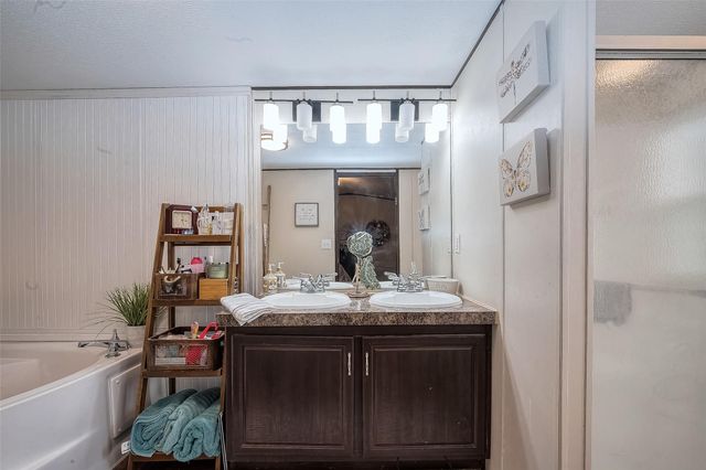 736 Road 7000, Cleveland, TX 77327