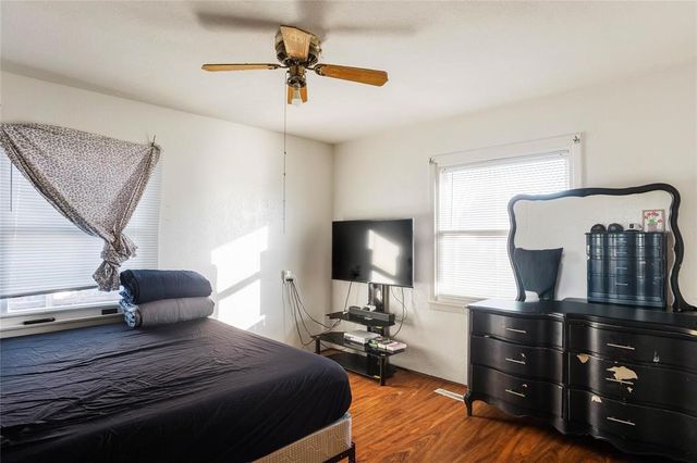 322 Warford Street, Perry, IA 50220
