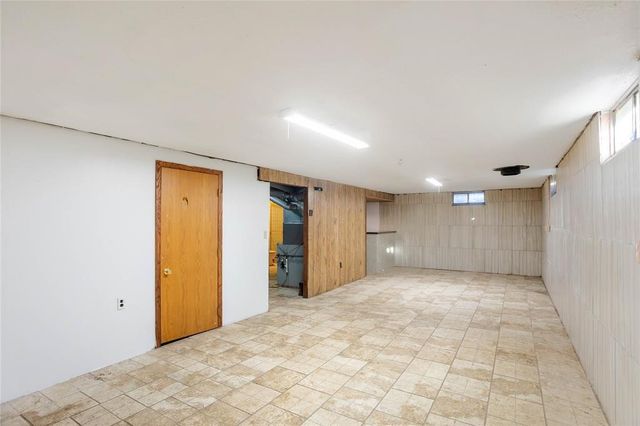 322 Warford Street, Perry, IA 50220