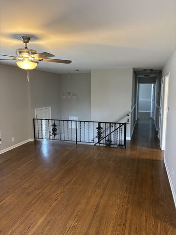 304 Hickory Dr, Old Hickory, TN 37138