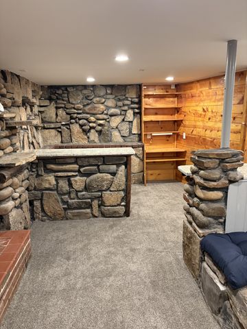 304 Hickory Dr, Old Hickory, TN 37138