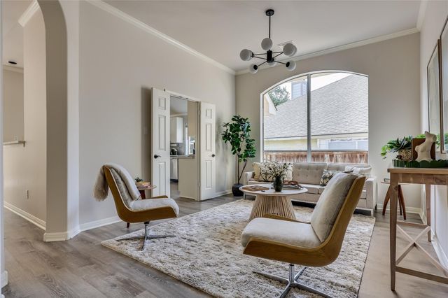 8928 La Siesta BND, Austin, TX 78749