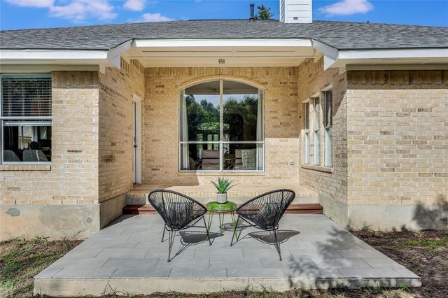 8928 La Siesta BND, Austin, TX 78749