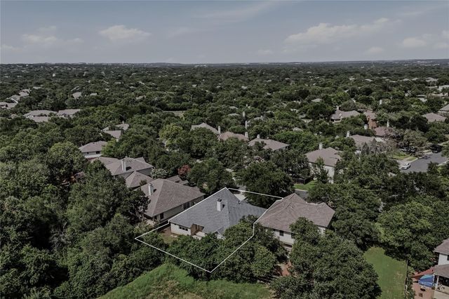 8928 La Siesta BND, Austin, TX 78749