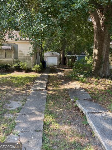 1408 Woodrow Avenue, Dublin, GA 31021