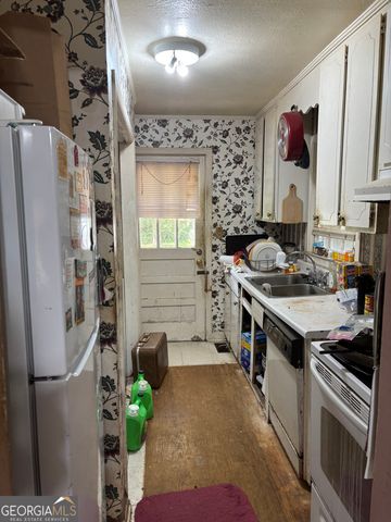 1408 Woodrow Avenue, Dublin, GA 31021