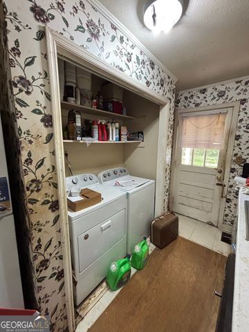 1408 Woodrow Avenue, Dublin, GA 31021