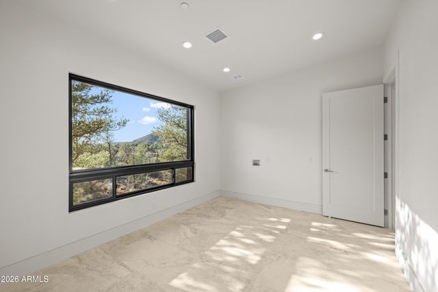 10 Amber Cliffs Way, Sedona, AZ 86336