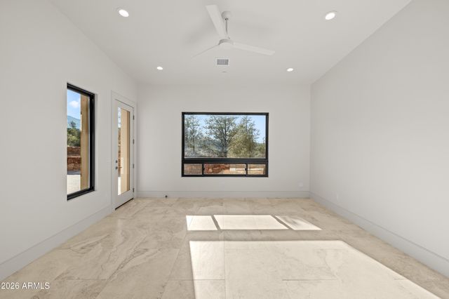 10 Amber Cliffs Way, Sedona, AZ 86336