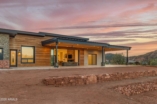 10 Amber Cliffs Way, Sedona, AZ 86336