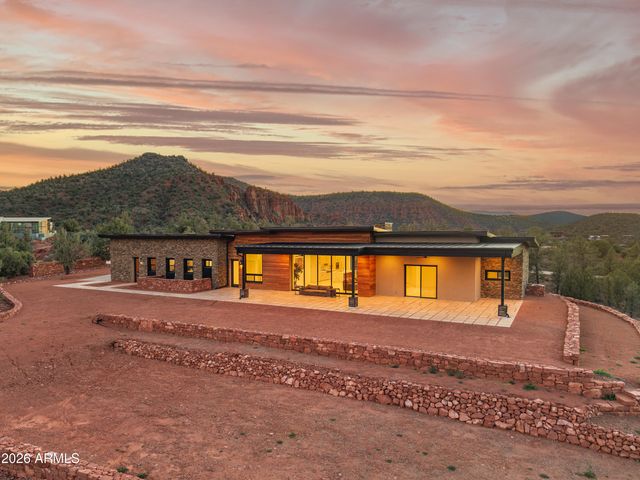 10 Amber Cliffs Way, Sedona, AZ 86336