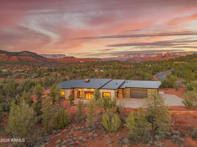 10 Amber Cliffs Way, Sedona, AZ 86336