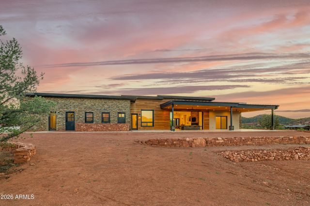 10 Amber Cliffs Way, Sedona, AZ 86336