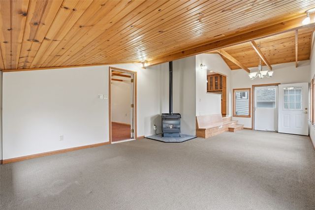 165 Timber Lane, Robins, IA 52328