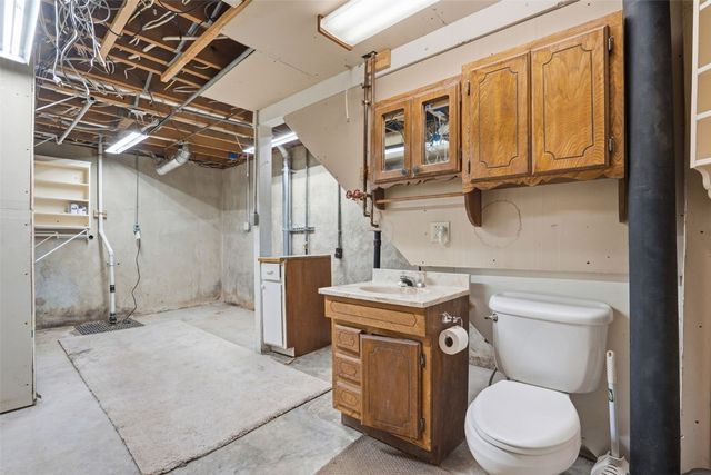 165 Timber Lane, Robins, IA 52328