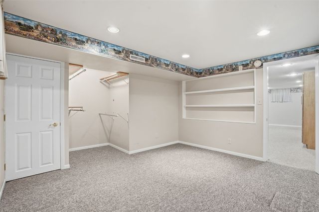 165 Timber Lane, Robins, IA 52328