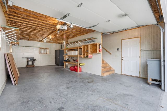 165 Timber Lane, Robins, IA 52328