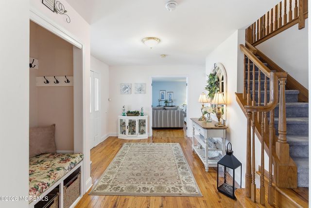 19 Shasta Lane, Toms River, NJ 08753