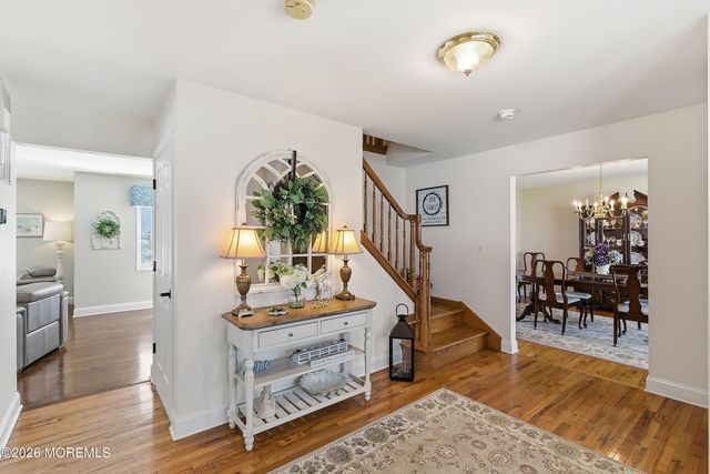 19 Shasta Lane, Toms River, NJ 08753