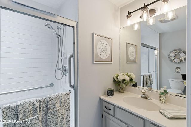 19 Shasta Lane, Toms River, NJ 08753