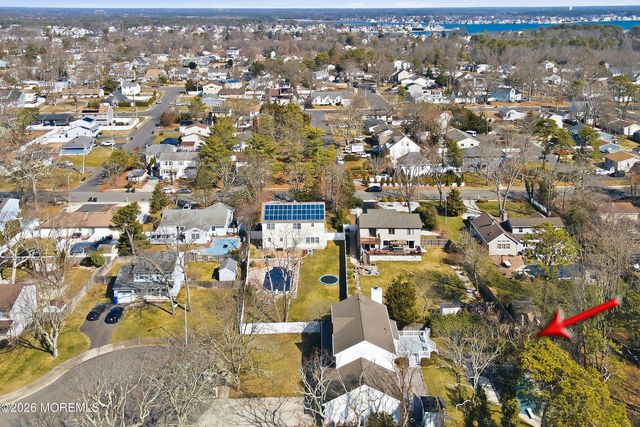 19 Shasta Lane, Toms River, NJ 08753