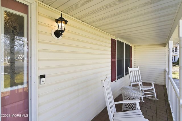 19 Shasta Lane, Toms River, NJ 08753