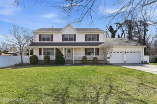 19 Shasta Lane, Toms River, NJ 08753