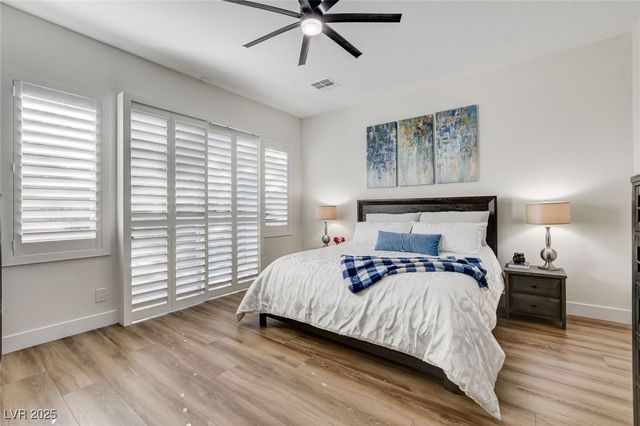 11251 La Madre Ridge Drive, Las Vegas, NV 89135