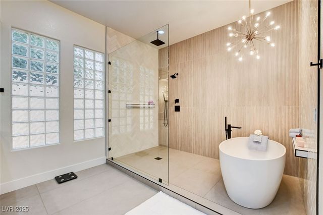 11251 La Madre Ridge Drive, Las Vegas, NV 89135