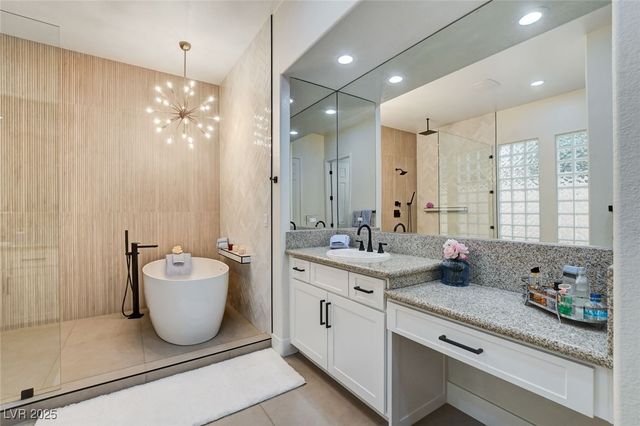 11251 La Madre Ridge Drive, Las Vegas, NV 89135