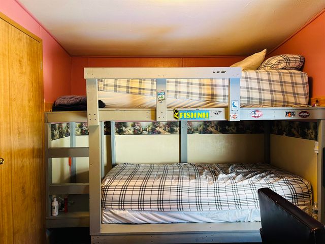 26 Dalton Road, Pittsburg, NH 03592