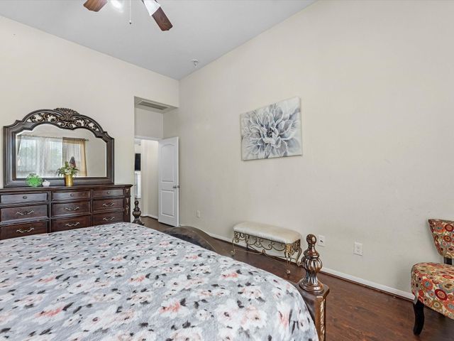 10518 Sun River Falls Drive, Humble, TX 77396