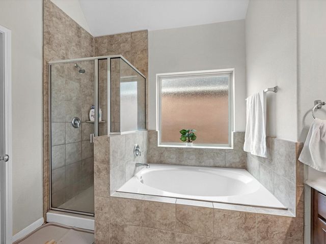 10518 Sun River Falls Drive, Humble, TX 77396