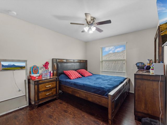 10518 Sun River Falls Drive, Humble, TX 77396