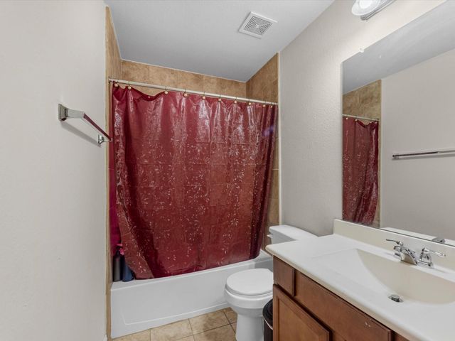 10518 Sun River Falls Drive, Humble, TX 77396