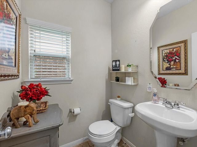 10518 Sun River Falls Drive, Humble, TX 77396