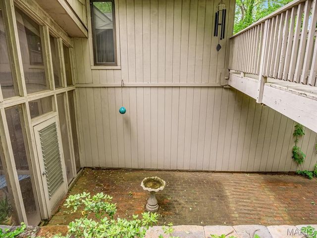 44 Larkmoor Drive, Glen Carbon, IL 62034