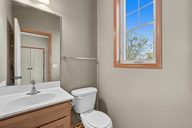 11333 Ivywood Trail, Woodbury, MN 55129