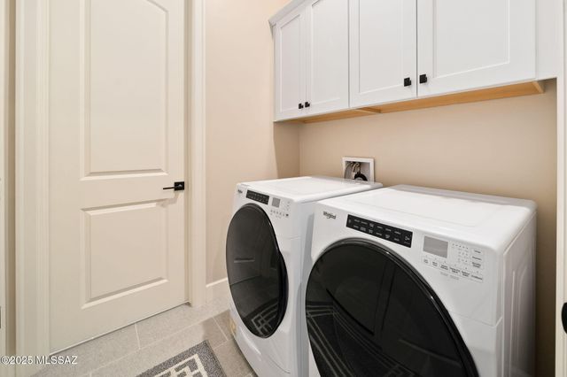 14374 N Mickelson Canyon Court, Oro Valley, AZ 85755