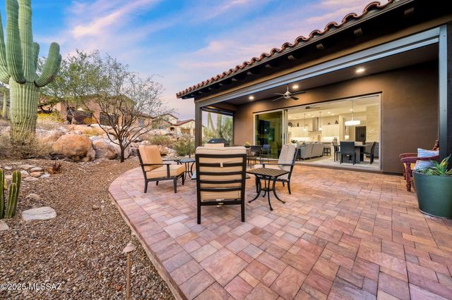 14374 N Mickelson Canyon Court, Oro Valley, AZ 85755