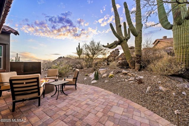 14374 N Mickelson Canyon Court, Oro Valley, AZ 85755