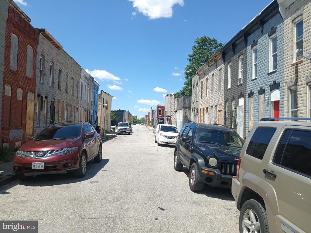Image 11 of property listing at 1924 CHRISTIAN ST, Baltimore, MD 21223