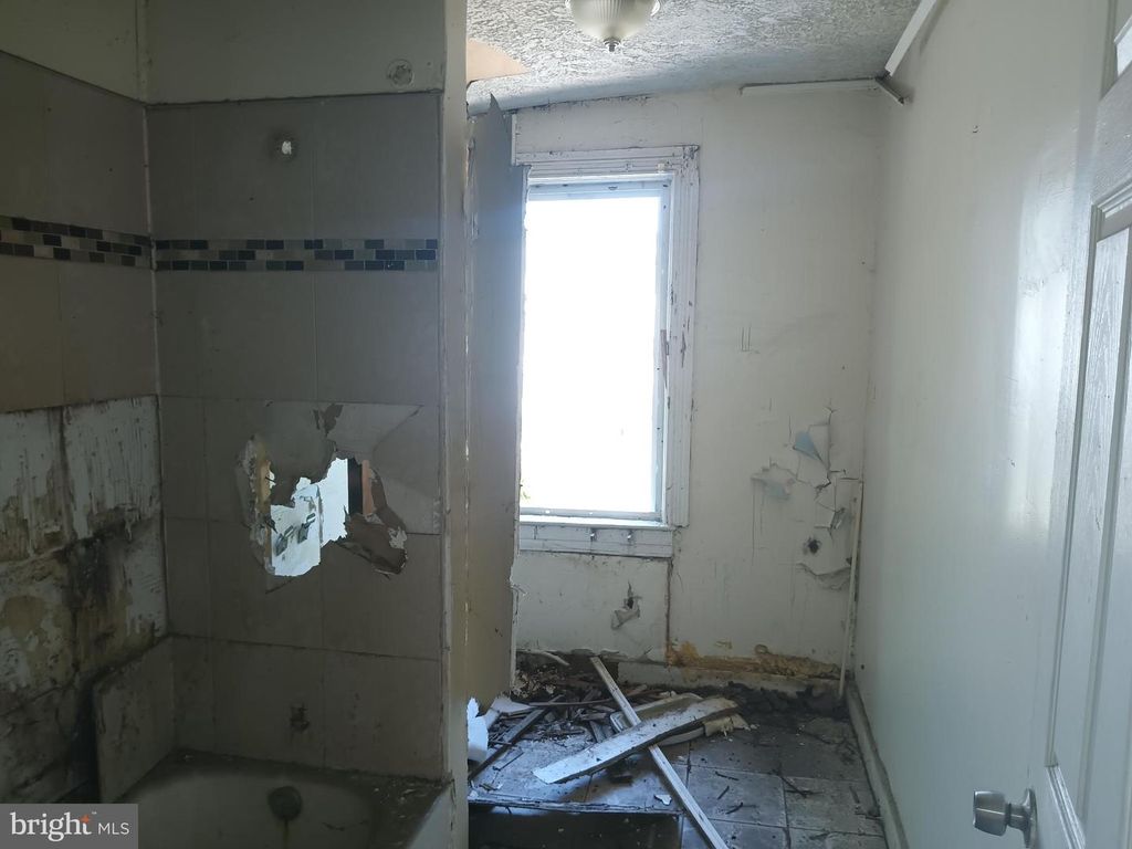 Image 9 of property listing at 1924 CHRISTIAN ST, Baltimore, MD 21223