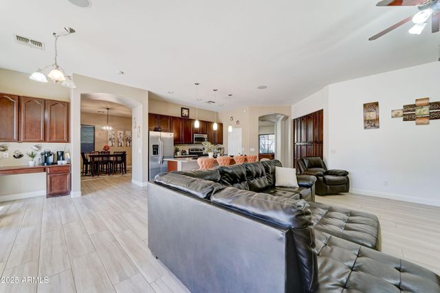 4611 W Paseo Way, Laveen, AZ 85339