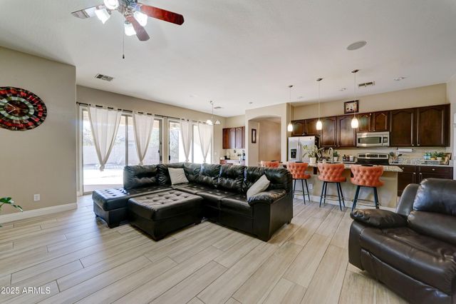 4611 W Paseo Way, Laveen, AZ 85339