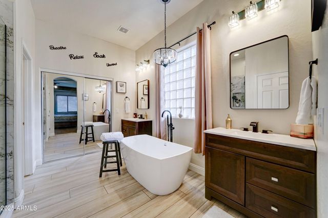 4611 W Paseo Way, Laveen, AZ 85339